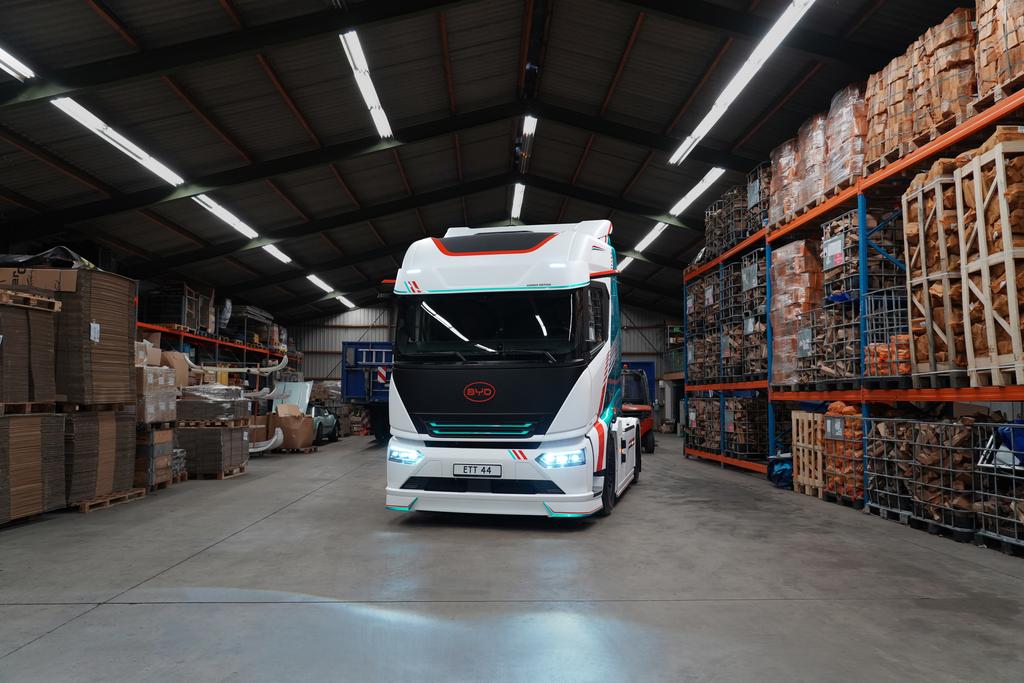 BYD enters Europe’s heavy-truck race with 600km electric tractor