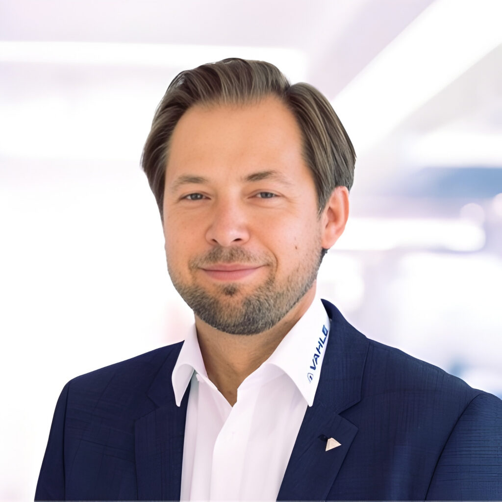 Vahle links port electrification with automation and AI