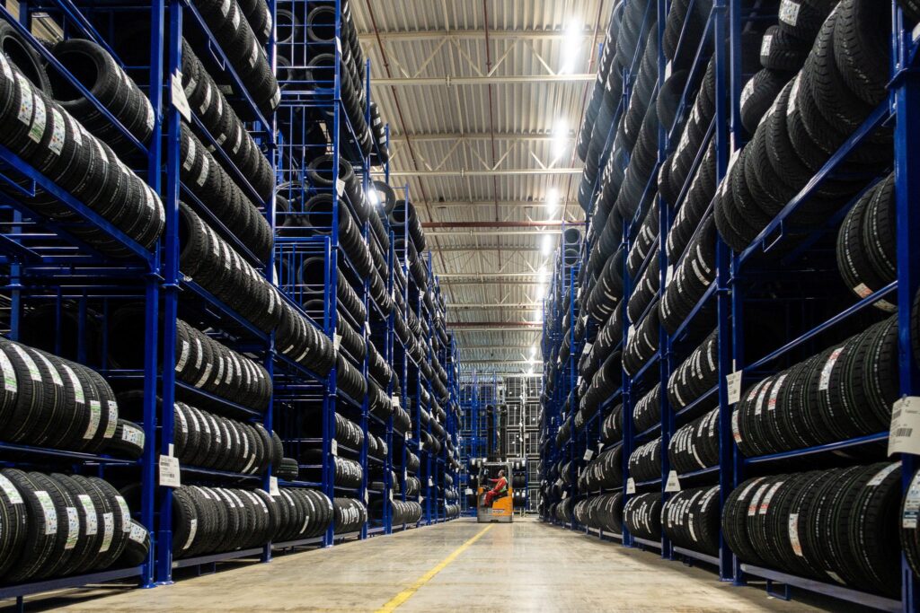 Fiege starts digital load carrier rollout with Loopario